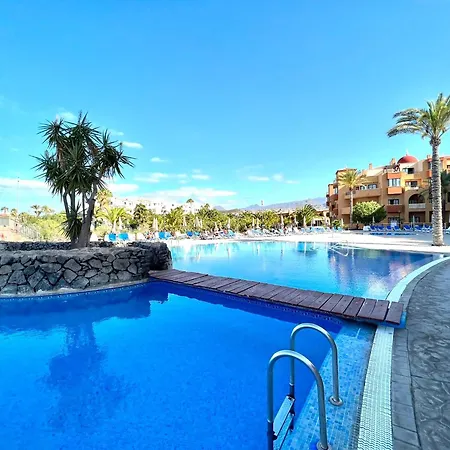 Family Apartment, Close To The Sea, Wifi, Heated Pool Appartamento *