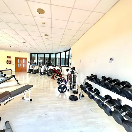 Family Apartment, Close To The Sea, Wifi, Heated Pool *