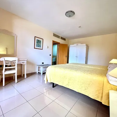 Family Apartment, Close To The Sea, Wifi, Heated Pool Appartamento San Miguel de Abona